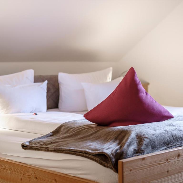 Hotel Bad Rain mit Oberstaufen PlusGolf - Standard Doppelzimmer mit Balkon - 5