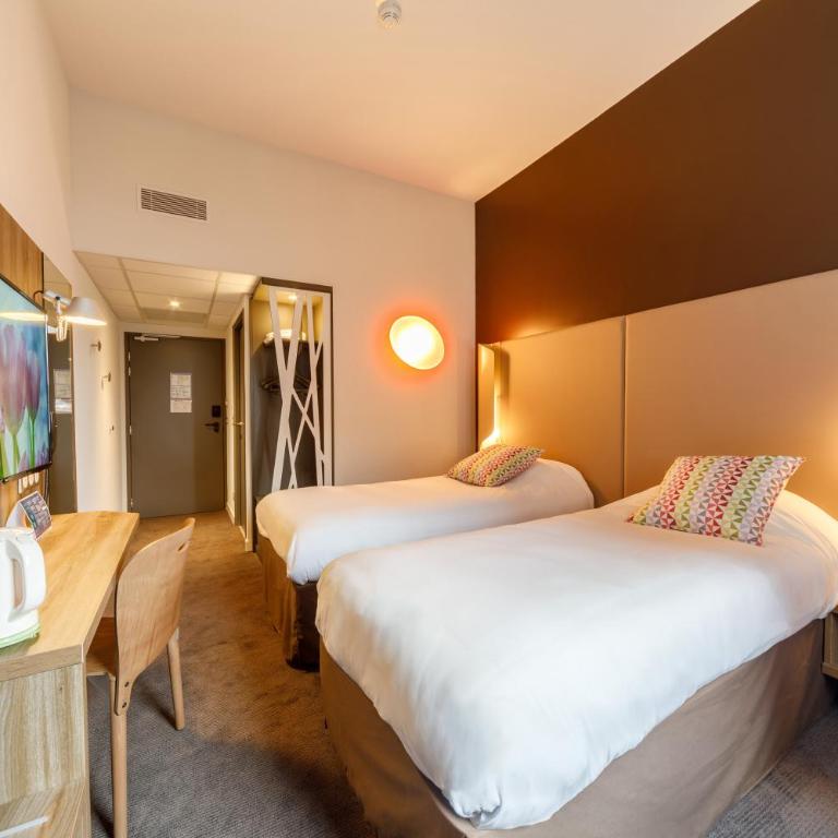 Campanile Annemasse Est Findrol CHAL - Chambre Lits Jumeaux Standard - 1
