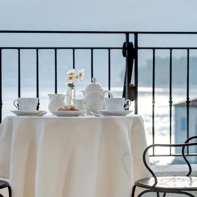 Grand Hotel Majestic - Camera Matrimoniale con Vista Lago - 2
