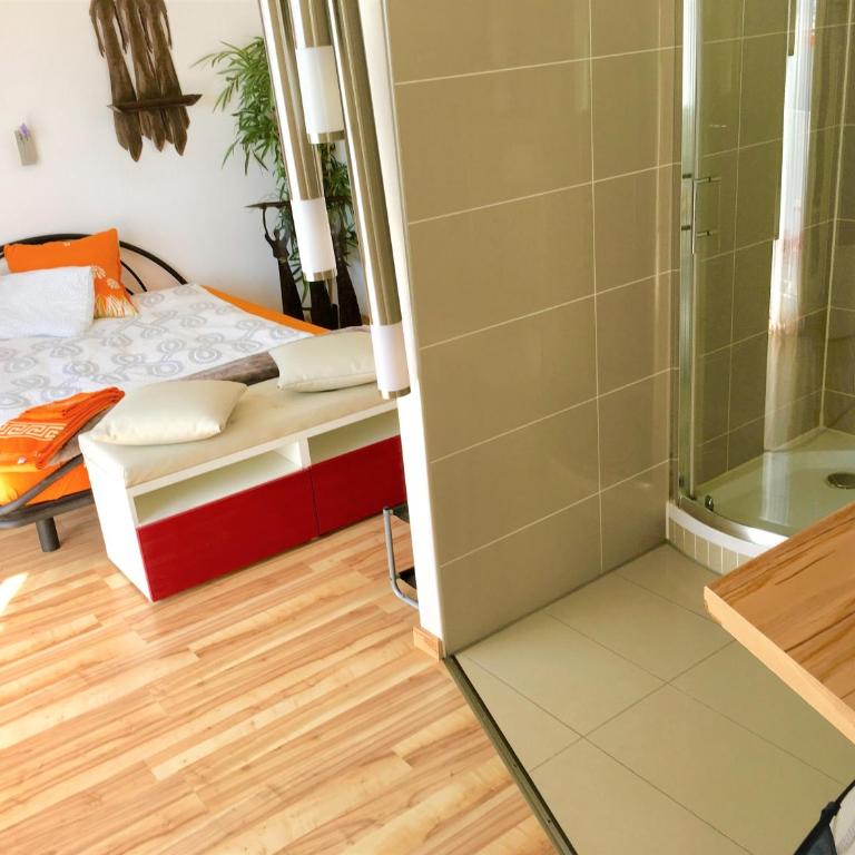 Spacious Apartment amazing View 35 - Apartment mit Seeblick - 16
