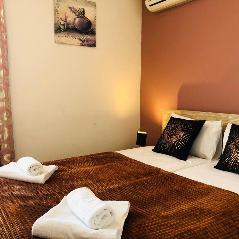 Hotel Malta - Standardna Dvokrevetna Soba sa Bračnim Krevetom/Zasebnim Krevetima - 5