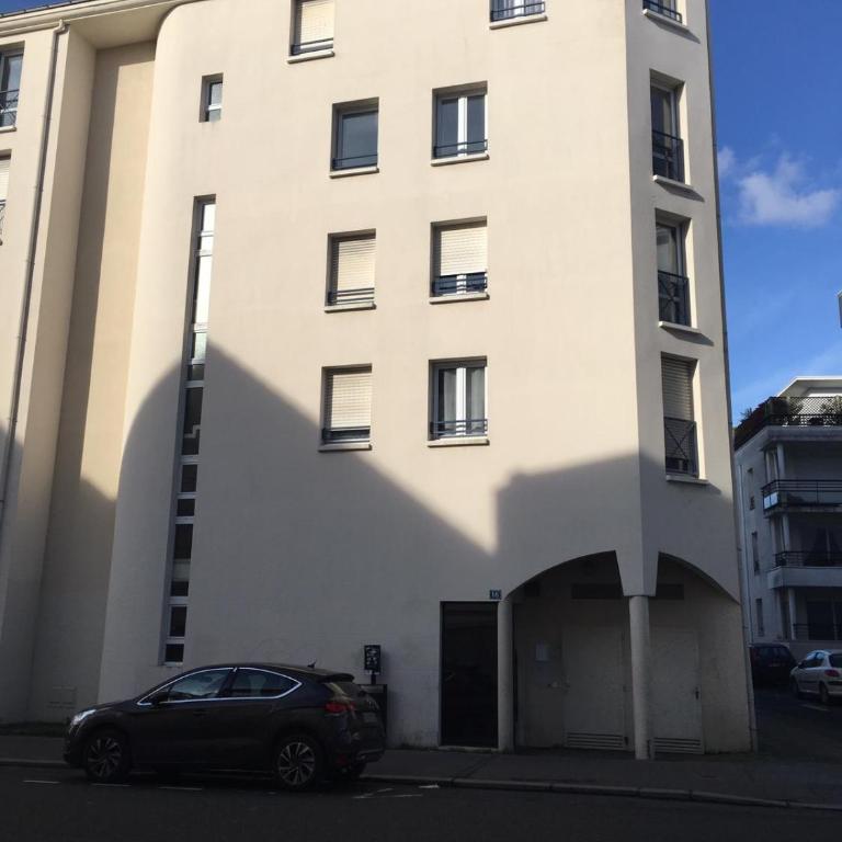 Studio Centre-Ville avec Terrasse et Parking Sécurisé Gratuit - Apartamento Estudio - 14