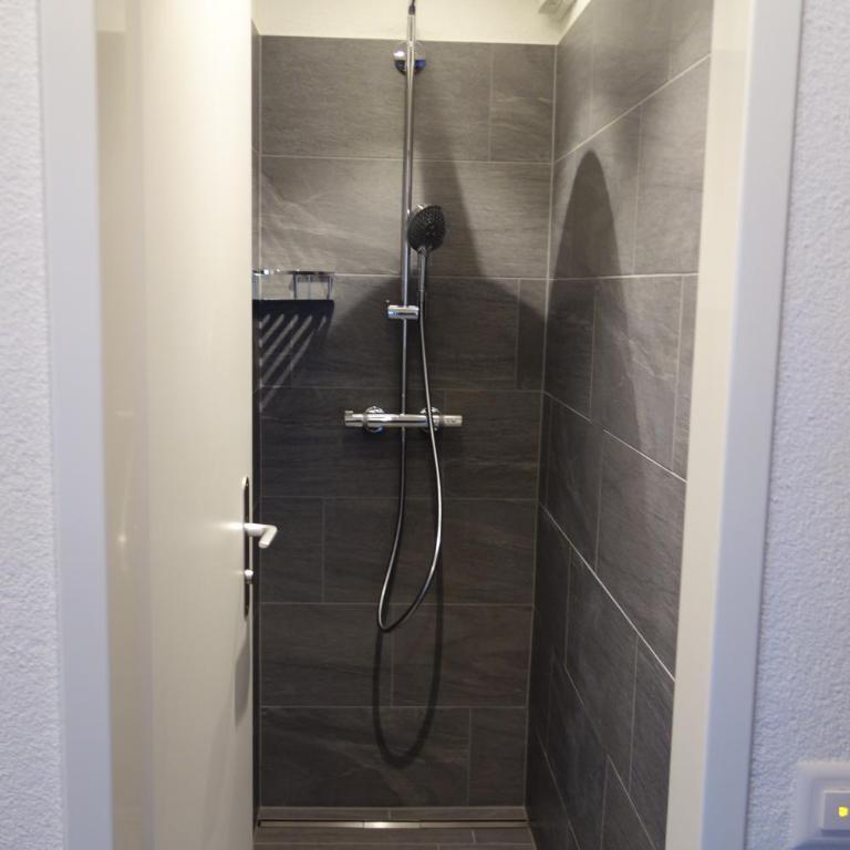 Haus Rhätikon 1. OG, links - Apartment mit 3 Schlafzimmern - 17