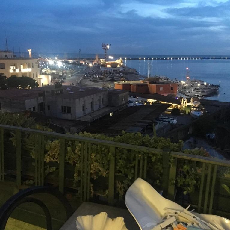 Abitare sul Porto - Camera Deluxe Matrimoniale con Vista Mare - 10