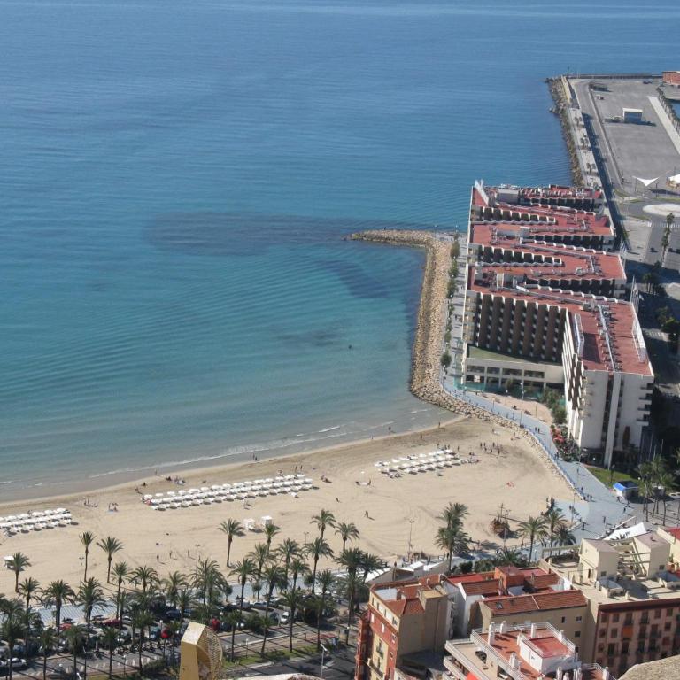 San Francisco 10 Boutique Apartments - Centro Alicante, a pasos de Playa Postiguet - One-Bedroom Apartment - 5
