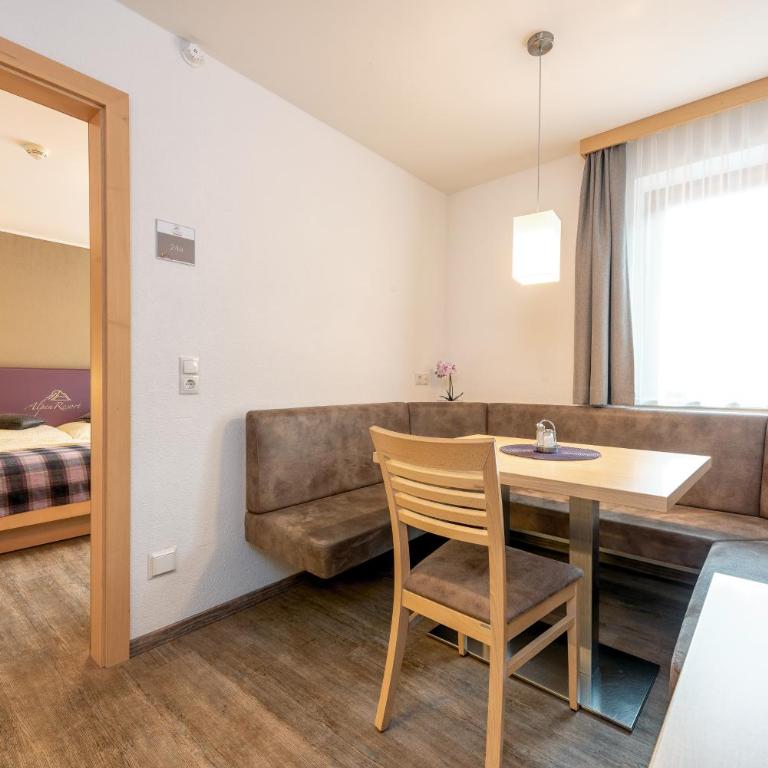 Alpenresort Thanner - Apartment mit 2 Schlafzimmern (4 Erwachsene) - 9