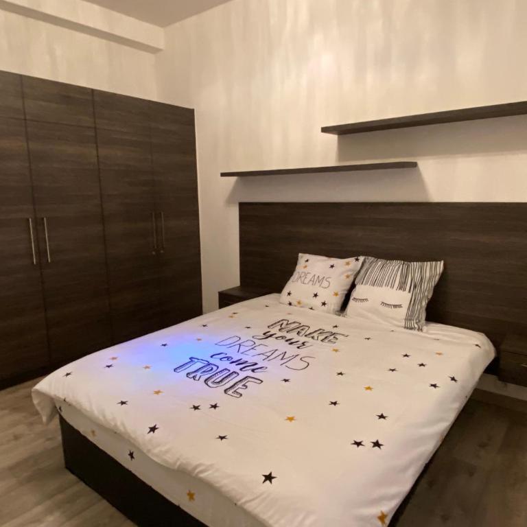 PALAIS ELISABETH PROMENADE DES ANGLAIS - Appartement 2 Chambres - 14