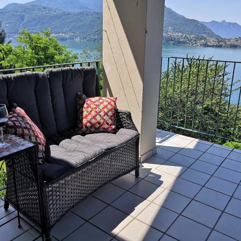 Near Villa Monastero and Castello di Vezio - Appartement - Vue sur Lac - 47