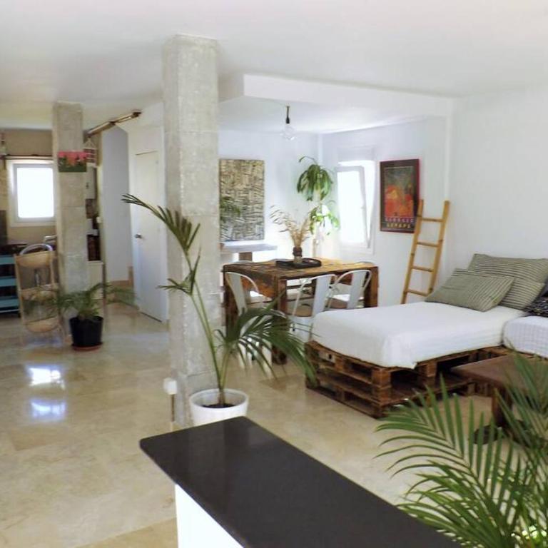 Gardenlofthouse - Three-Bedroom Villa - 21