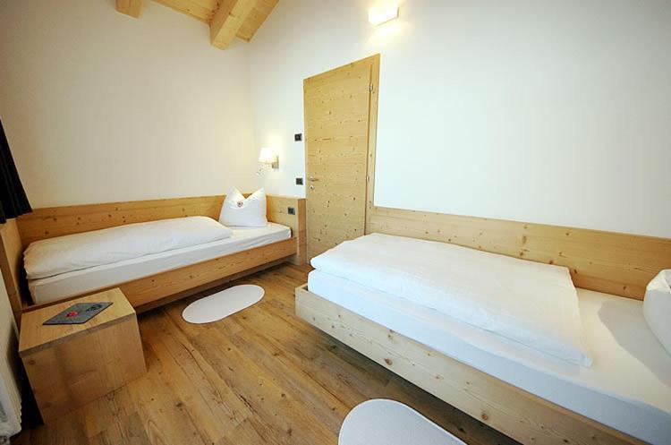Ciasa Wallis - Apartment mit 2 Schlafzimmern - 23