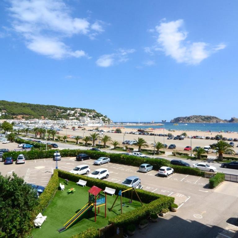 Rocamaura I B 3-2 - Two-Bedroom Apartment - 9