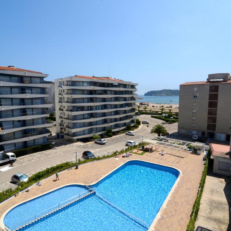 Rocamaura I C 4-1 - Two-Bedroom Apartment - 6