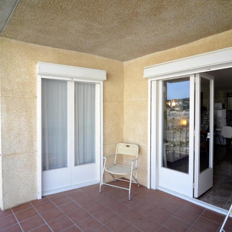 Rocamaura I C 4-1 - Two-Bedroom Apartment - 8