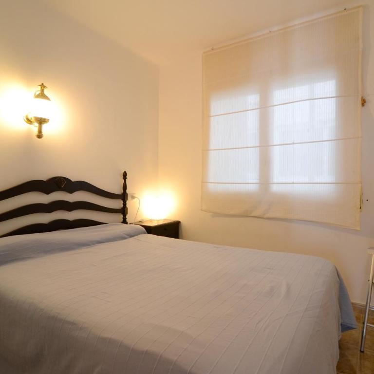 Rocamaura I C 4-1 - Two-Bedroom Apartment - 14