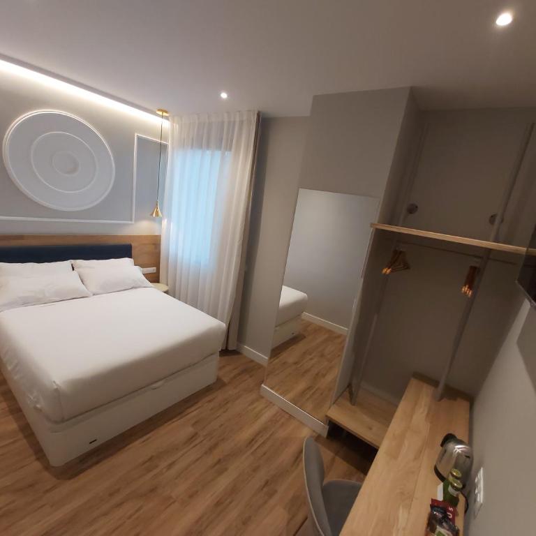 Habital Suites - Camera Matrimoniale Standard - 7