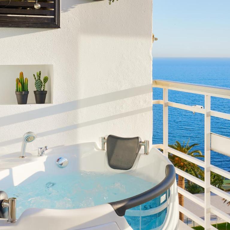 SUITE DEL MAR Luxury apartment with jacuzzi - Apartamento de 1 dormitorio - 6