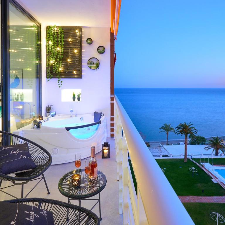 SUITE DEL MAR Luxury apartment with jacuzzi - Apartamento de 1 dormitorio - 1