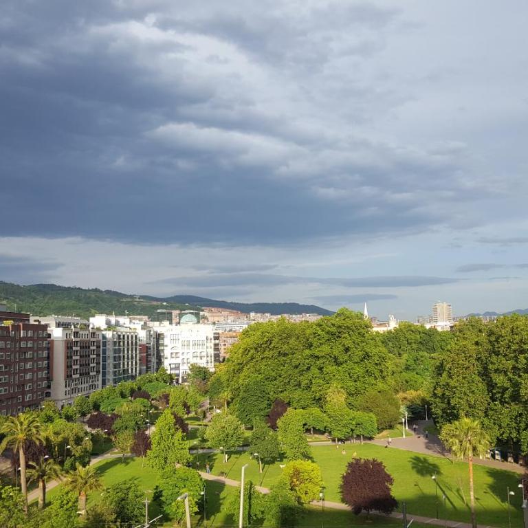 San Mames Apartment - Free Parking - Apartamento de 3 dormitorios - 38