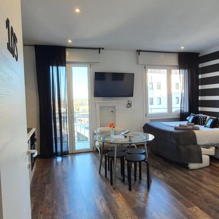 Bsuites Scrovegni - Monolocale con Terrazza - 4