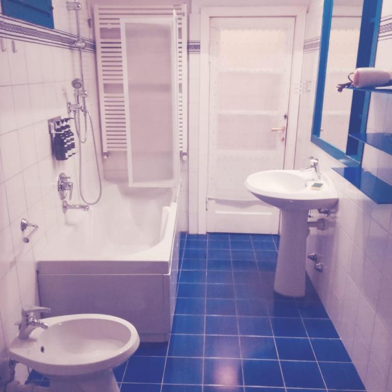 Il rifugio di Elizabeth - Camera Matrimoniale con Bagno Privato Esterno - 1