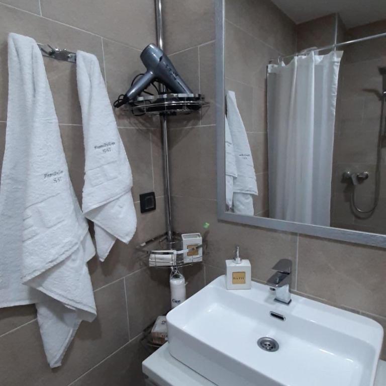 FamilyKop Apartments Milmari - One-Bedroom Apartment - 33