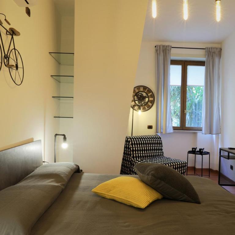 Napoli Vesuvio Apartments by Dimorra - Camera Tripla Deluxe - 8