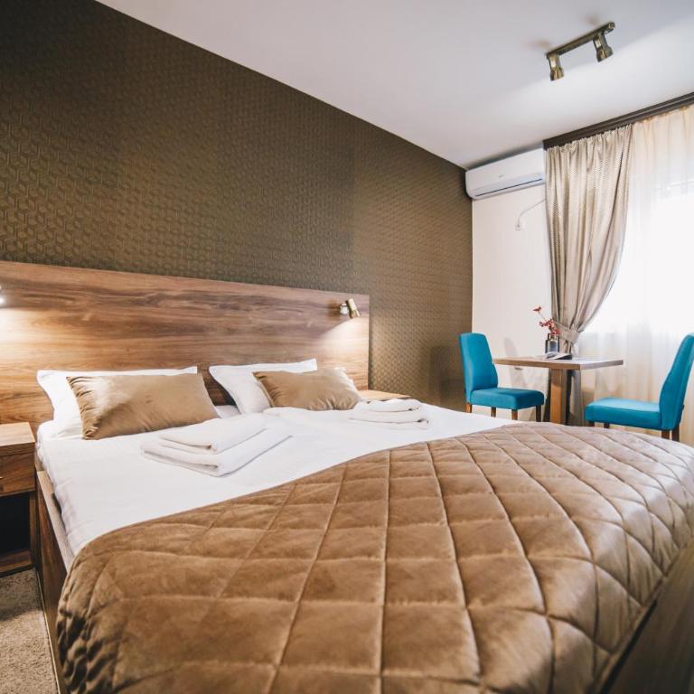 Filips Sleep - Standard Double or Twin Room - 2