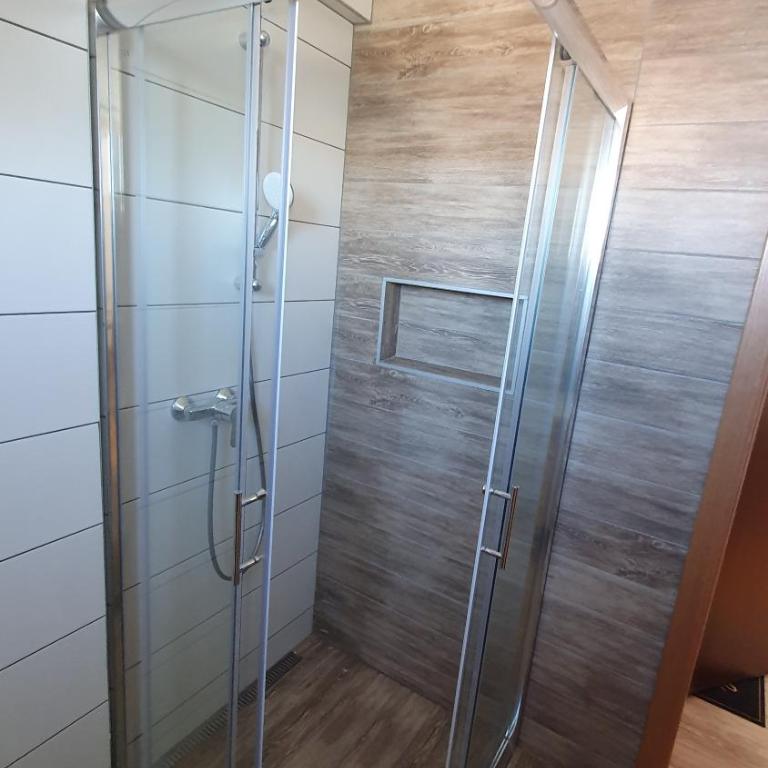 Wood Apartmani - Vila Zimska idila Jahorina - Two-Bedroom Apartment - 14