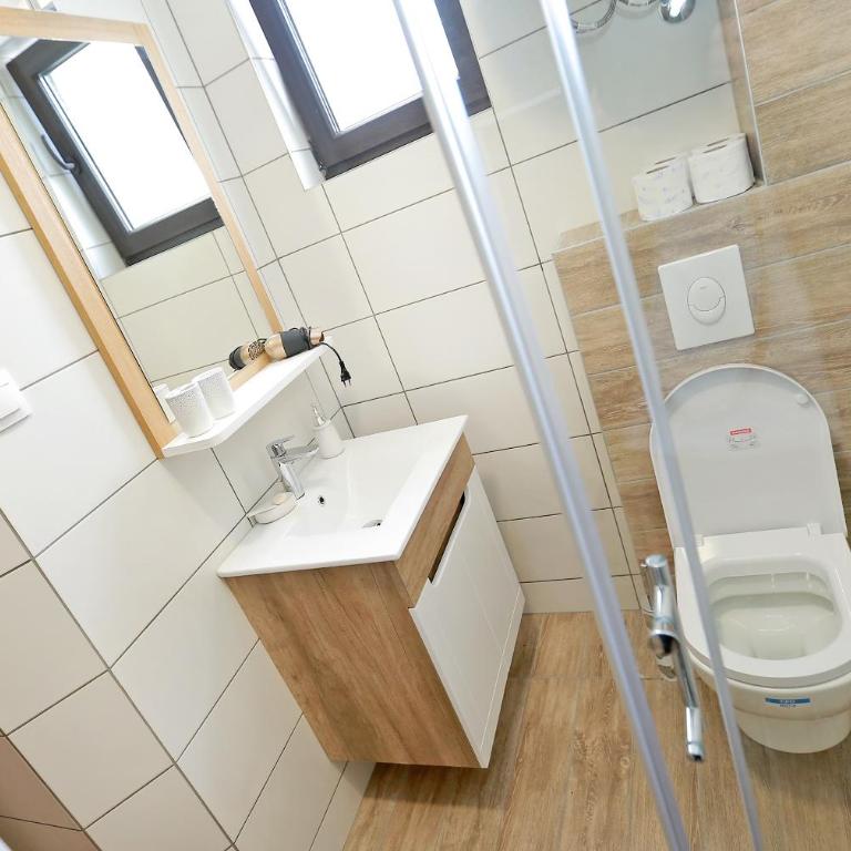 Wood Apartmani - Vila Zimska idila Jahorina - Two-Bedroom Apartment - 15