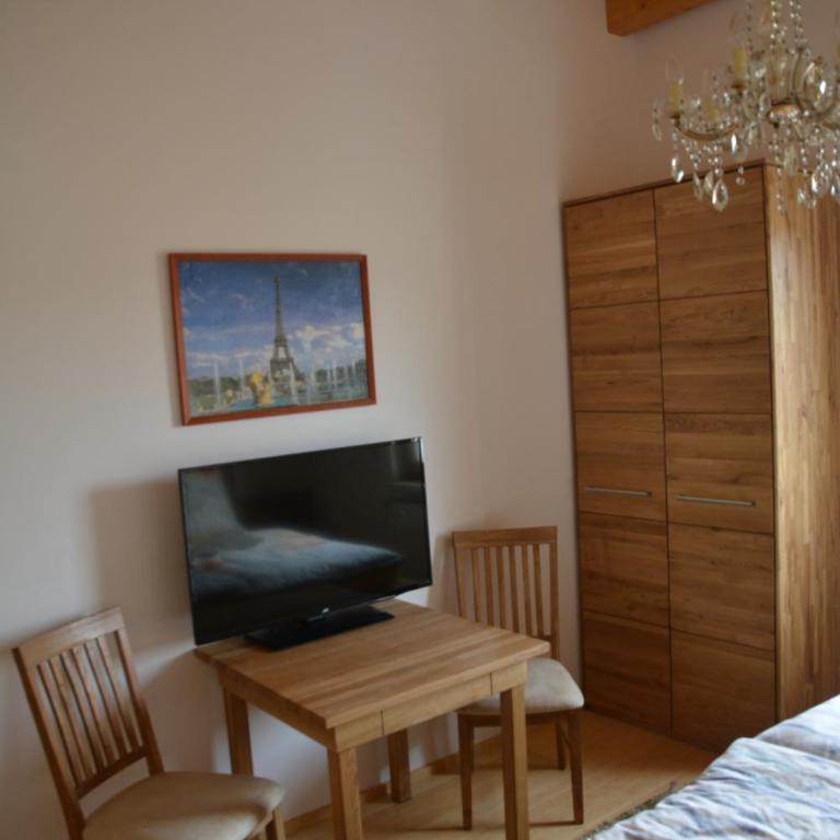 Privatzimmer Marina - Deluxe Doppel-/Zweibettzimmer - 5