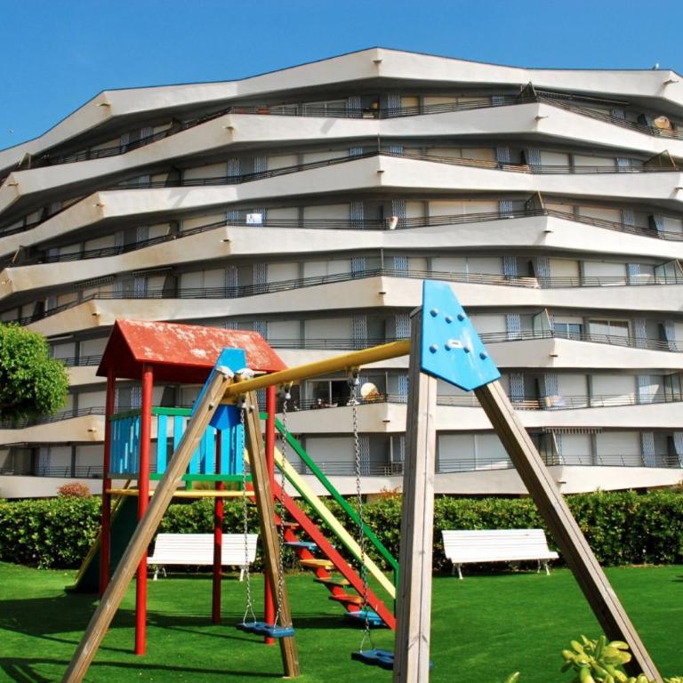 Rocamaura II 5-8 - Two-Bedroom Apartment - 5