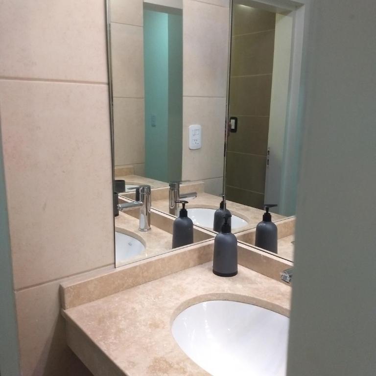 DEPARTAMENTO DE 2 DORMITORIOS C/ COCHERA - Apartamento de 2 dormitorios - 21