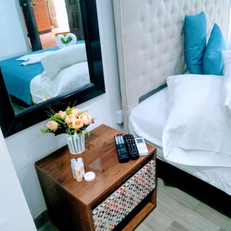 Santa Alejandría Hotel - Run Of House Without Window - 3