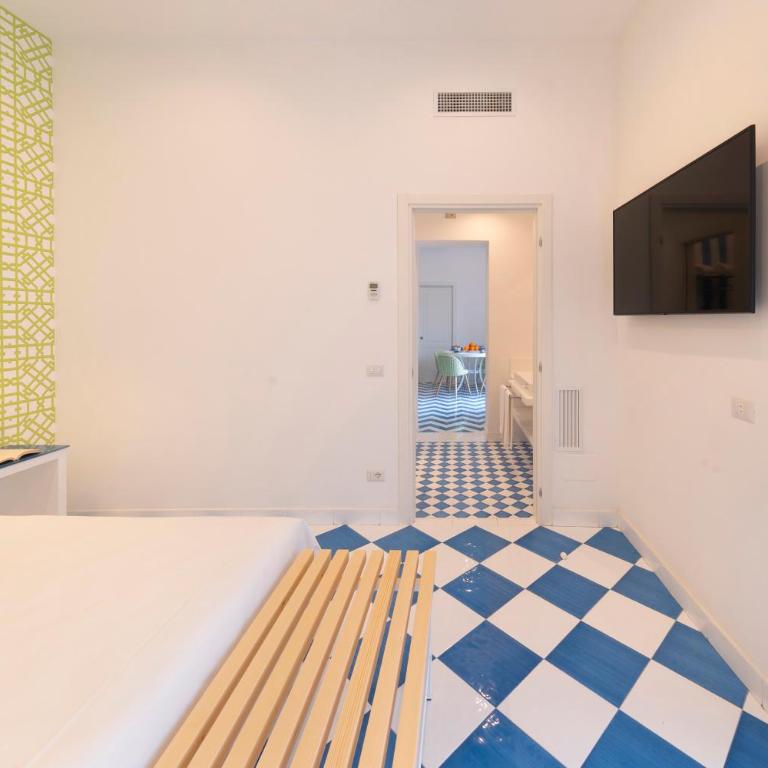 SorrentoVibes - Design Holiday Home in Sorrento city center - Appartamento con 2 Camere da Letto - 8