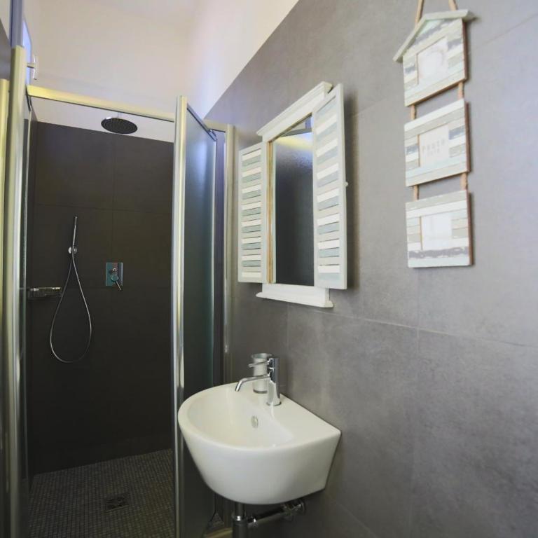 Hotel Fabrizio - Camera Tripla Superior (2 Adulti + 1 Bambino) - 2