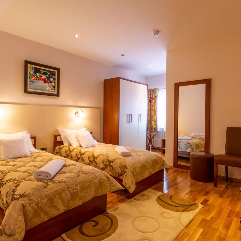 Ski Hotel - Room #36505512 - 3
