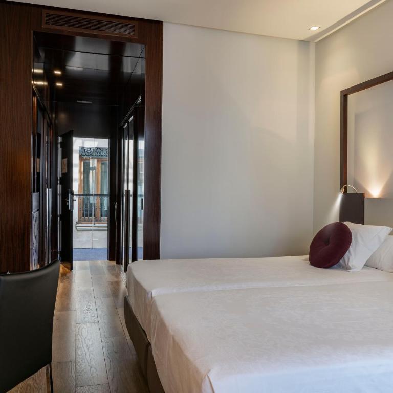 Vincci Palace - Superior Double or Twin Room - 1