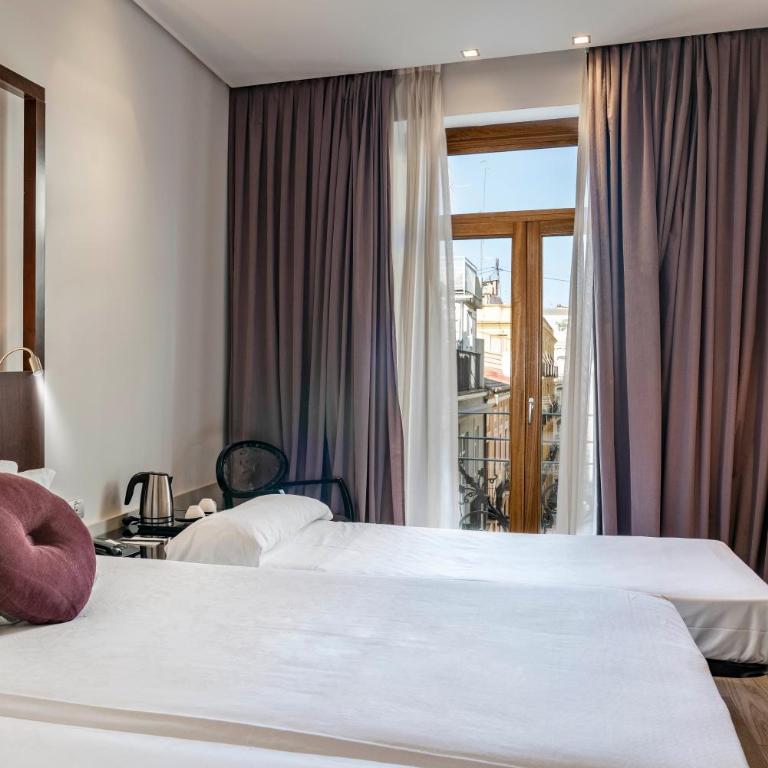 Vincci Palace - Vincci Room with Extra Bed - 1
