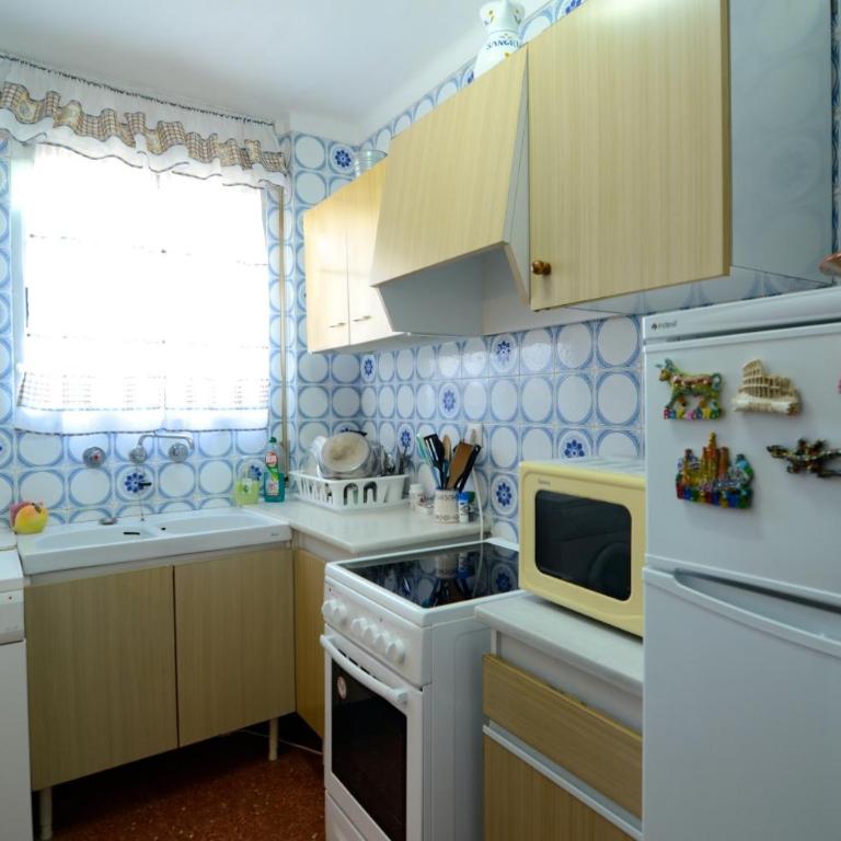 Rocamaura III 2-6 - Two-Bedroom Apartment - 13