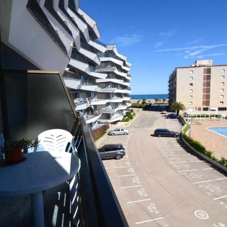 Rocamaura III 2-6 - Two-Bedroom Apartment - 2