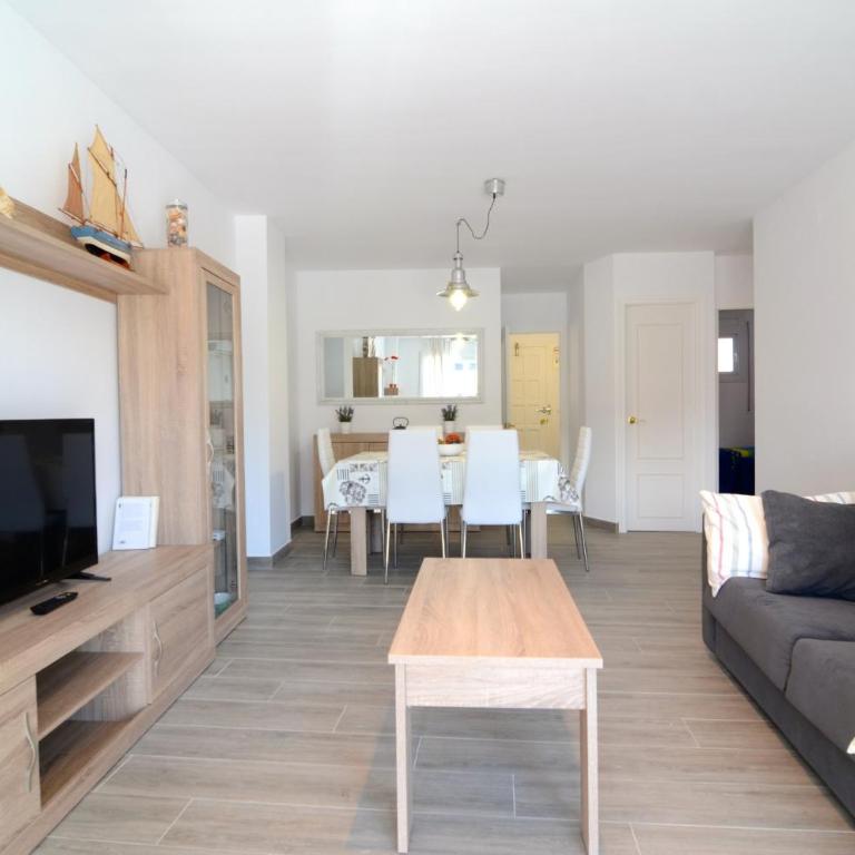 Rocamaura III BX-9 - planta baja - Two-Bedroom Apartment - 11