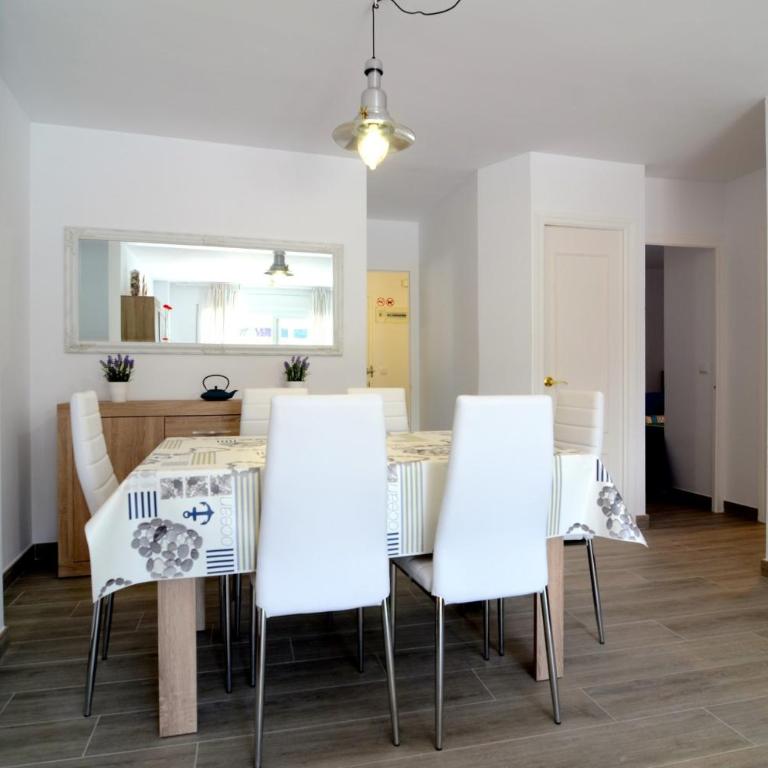 Rocamaura III BX-9 - planta baja - Two-Bedroom Apartment - 12