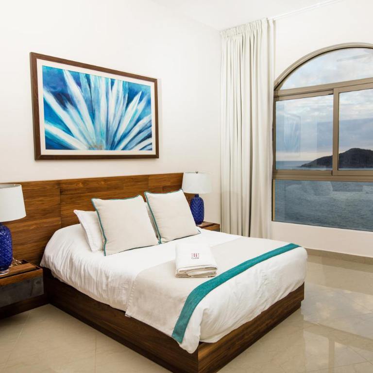 Petit Luxe Las Gavias Penthouse - Apartment - 1
