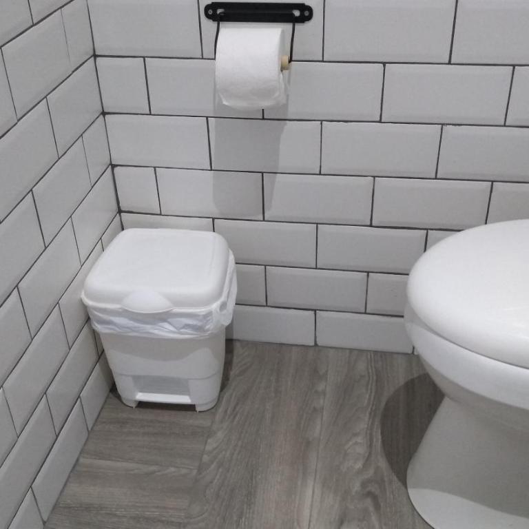 The Market Hostel - Twin Room with Private Bathroom - 4