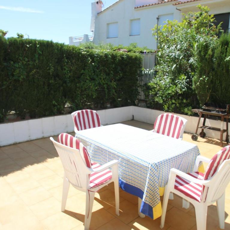 Casas Blancas 36 - Casa Unifamiliar de 2 dormitorios - 2
