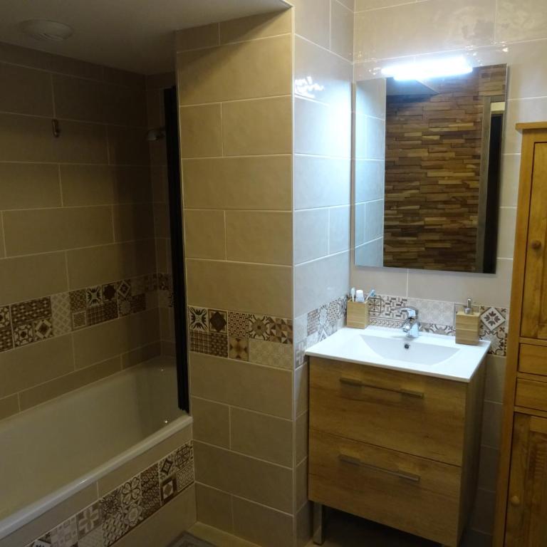 Les 7 laux immobilier chalet F - Appartement Supérieur - 5