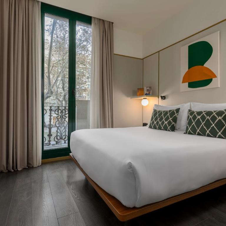 Be Mate Paseo de Gracia - Queen Room with Balcony - 1