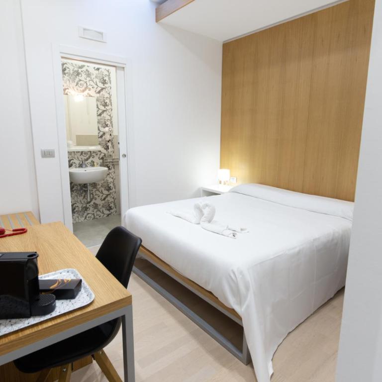 The Uncle's House - Standard Double Room with Courtyard View - 2