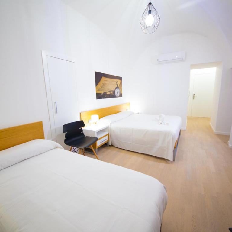 The Uncle's House - Standard Triple Room with Window - 3