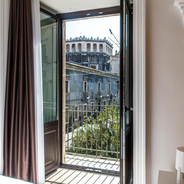 The Uncle's House - Deluxe Double Room with Extra Bed - 11